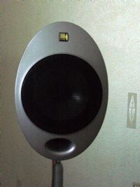 KEF 2005 EGG